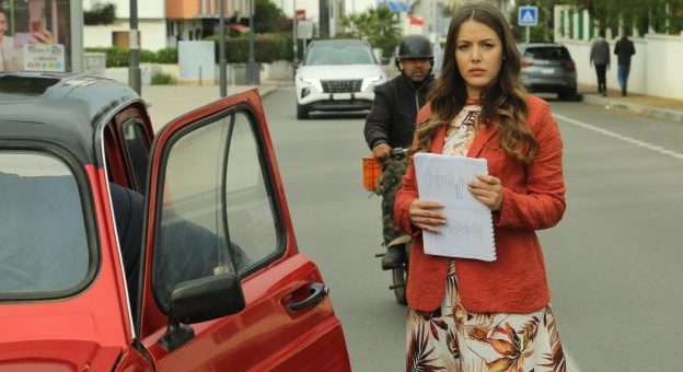 لقطة للفنانة منال بلحاج في مسلسل رحمة حيث تؤدي دور خديجة