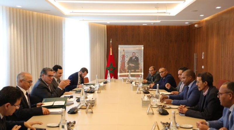 عزيز أخنوش يعقد اجتماعات مع النقابات التعليمية الموقعة على محضر اتفاق 14 يناير 2023