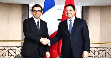 Stéphane Séjourné: la France soutient le plan d’autonomie et souligne qu’il est temps d’avancer