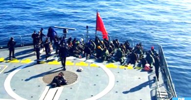 La Marine Royale porte assistance à 59 Subsahariens candidats à l’émigration irrégulière (Communiqué)