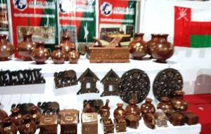 المغرب : سعيد زنيبر والي جهة فاس مكناس يترأس افتتاح المعرض الدولي للخشب بمكناس في دورته الخامسة 