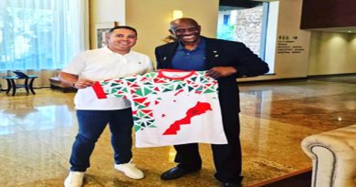 السيد هربرت منزاه رئيس الاتحاد الافريقي للركبي .: الكاريزما والريادة